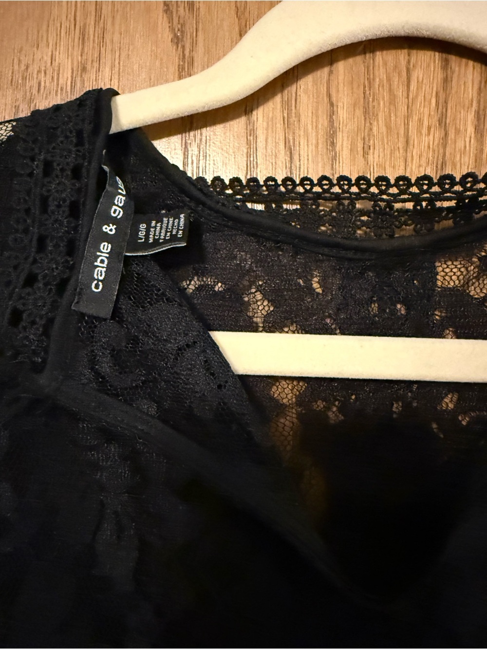 Cable & Gauge Black Lace Chemise with Scalloped Trim - Picture 2 of 3